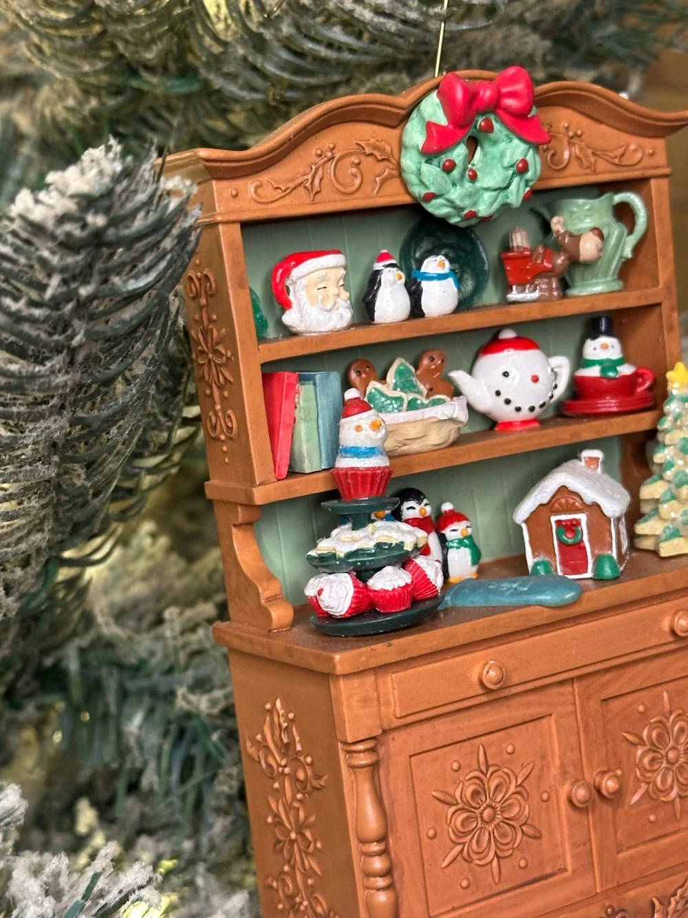 2012 Hallmark Mrs. Claus’s Cupboard Repaint KOC Club Exclusive Ornament
